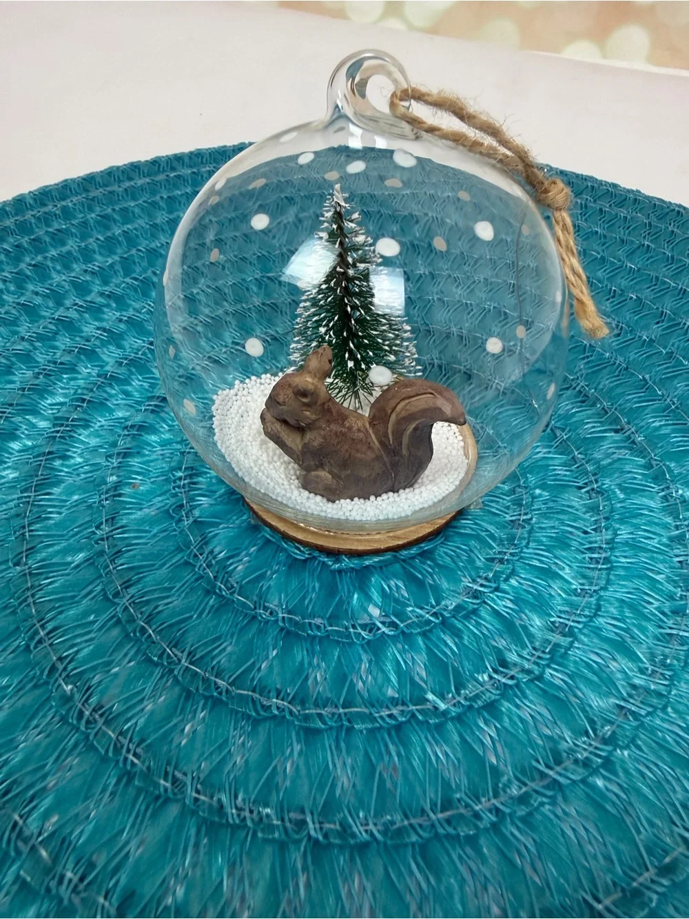 GLASS HANGING BAUBLE ORNAMENT WITH SQUIRREL AND TREE